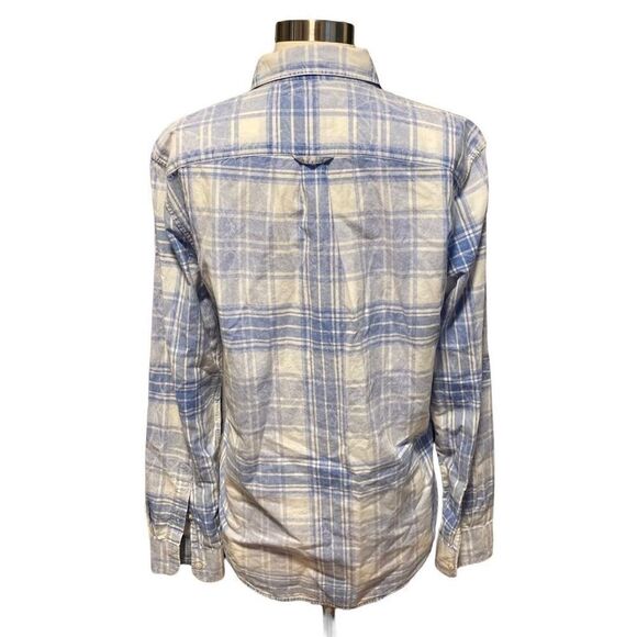 American Eagle Outfitters 100% Cotton Light Blue White Button Down - Picture 3 of 9